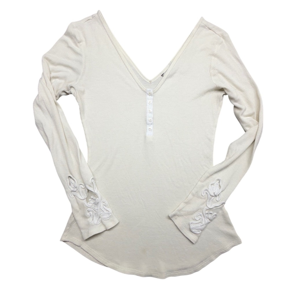 GUESS Womens Cream Waffle Knit Thermal Henley Top Soutache Cuff Detail Large y2k